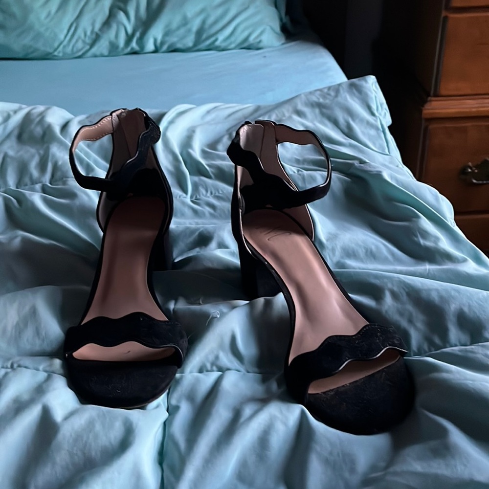 Black heels